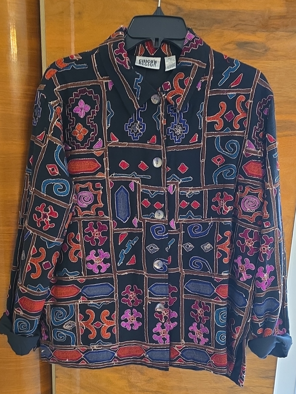 Chico's Design Embroidered Women's Jacket, size 1 (Chico's sizing) Or Medium